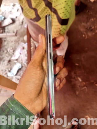 vivo s1